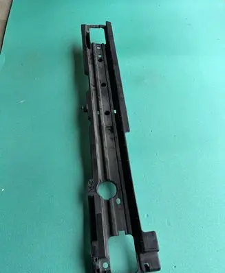 Volkswagen Touareg II Other trunk/boot trim element 7P0863599A