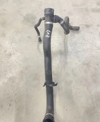 BMW 5 F10 F11 Engine coolant pipe/hose