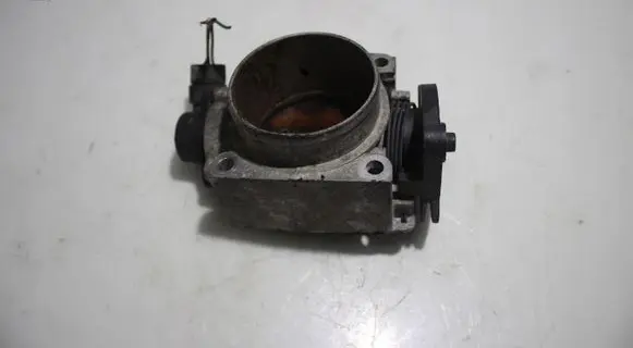 Volvo S40, V40 Engine shut-off valve 