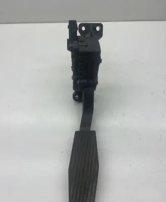 Opel Vectra C Accelerator throttle pedal 6PV00832201 9186725