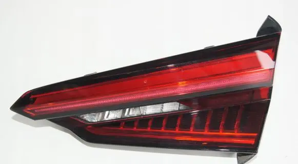 Audi A5 Rear/tail lights 8W6945094B
