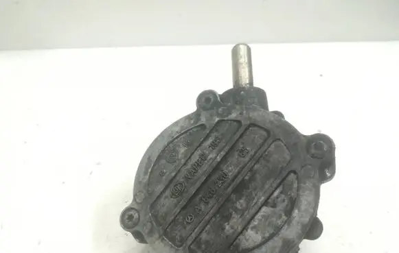 Mercedes-Benz E W211 Vacuum pump A6462300265
