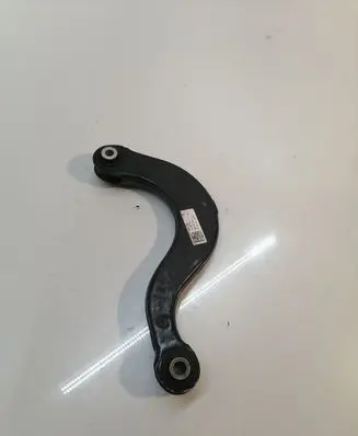 Volkswagen PASSAT B8 Rear upper control arm/wishbone 5Q0505323D