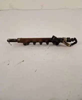 Opel Insignia B Fuel main line pipe 55490702