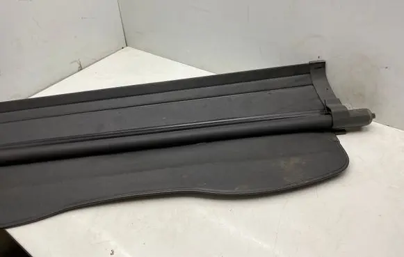 Ford Focus Parcel shelf load cover 