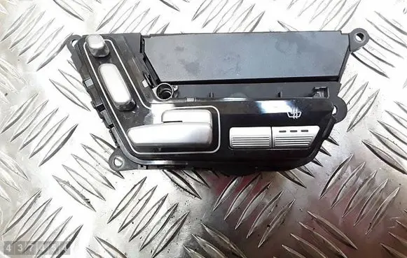 Mercedes-Benz S W221 Seat control switch A2218708458