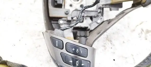 Honda Accord Steering wheel buttons/switches 