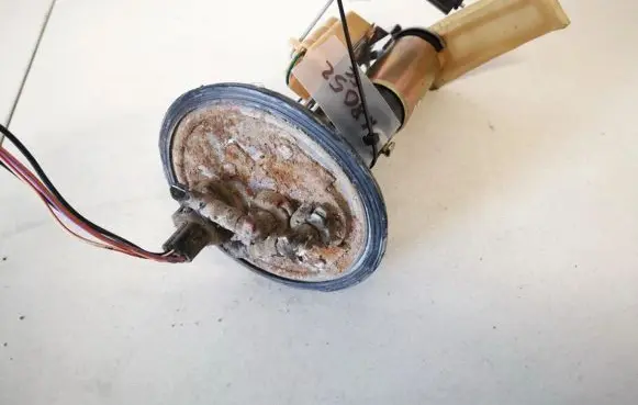 Mazda 121 SM In-tank fuel pump