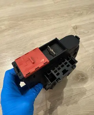 Mercedes-Benz E A207 Fuse module A2075401550 1337001090613 2075401550