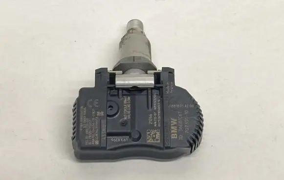 BMW X3 G01 Tire pressure sensor 6881891