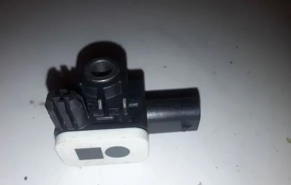 BMW 1 F20 F21 Airbag deployment crash/impact sensor 9234989