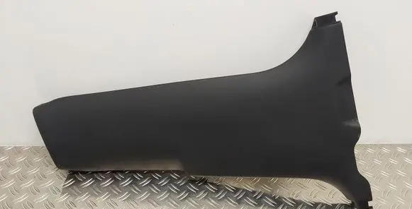 (B) pillar trim (bottom)