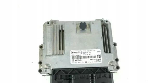 Ford B-MAX Engine control unit/module ECU 0281031054