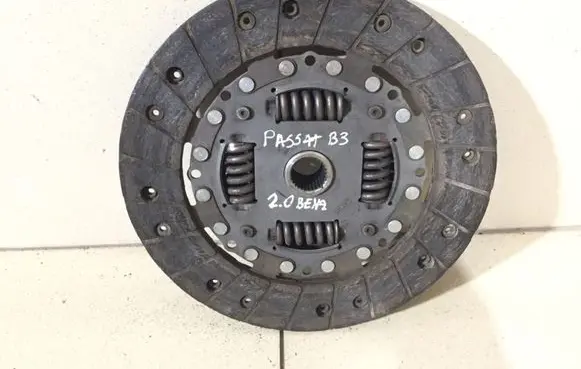 Volkswagen PASSAT B3 Clutch pressure plate 1862393343 4T1708