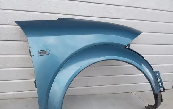 Audi A2 Fender