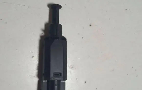 Volkswagen Golf IV Brake pedal sensor switch 927189D