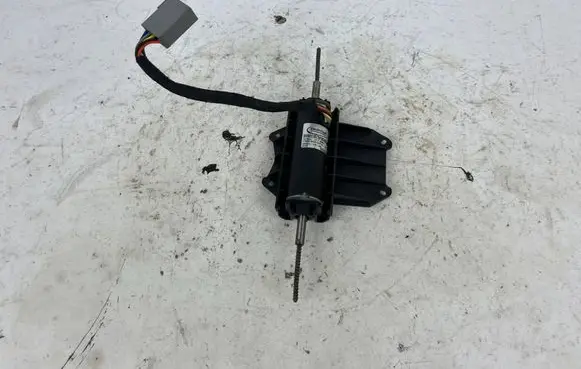 Tesla Model X Seat adjustment motor 050128