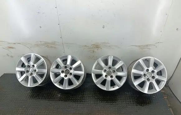 Toyota Avensis T250 R16 alloy rim 4261105230