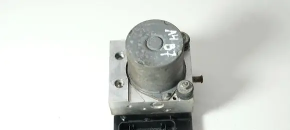 Audi A4 S4 B7 8E 8H ABS Pump 8E0910517D 8E0614517AK