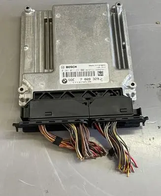 BMW 7 E65 E66 Engine control unit/module 0281011231 171070538 7809329