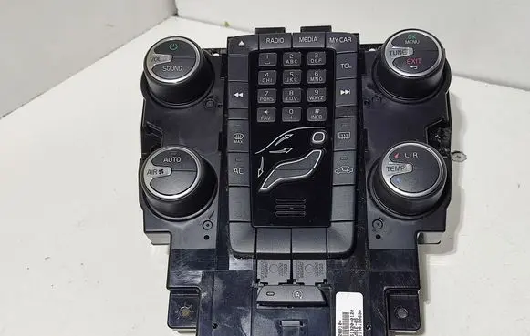 Volvo V40 Climate control unit 31288104 MU513200120