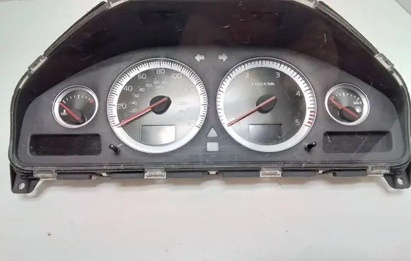 Volvo XC90 Speedometer (instrument cluster) 30765610 69199160T