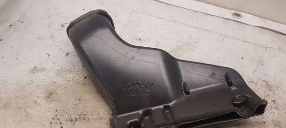 Toyota Yaris Air intake duct part G92F112010