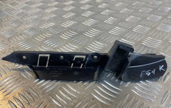 BMW 5 E60 E61 Front bumper mounting bracket 7033705 11460915