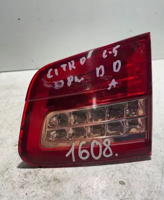 Citroen C5 Tailgate rear/tail lights