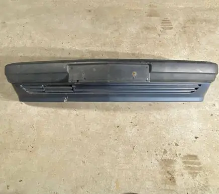 Mercedes-Benz 190 W201 Front bumper 2018801940 2018800505 2018802270