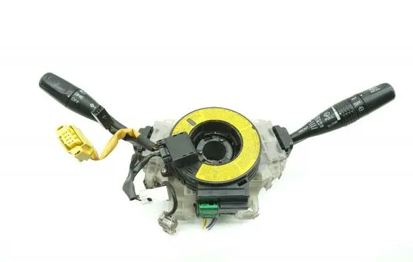 Mitsubishi Grandis Other switches/knobs/shifts MR587828