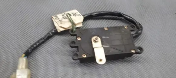 Honda Accord X A/C air flow flap actuator/motor 063700-1400