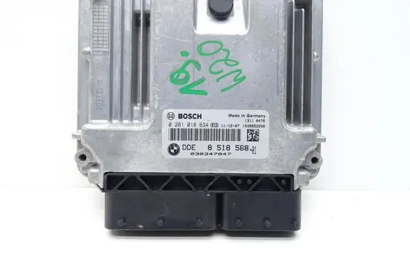 BMW 3 F30 F35 F31 Engine control unit/module ECU 8518568