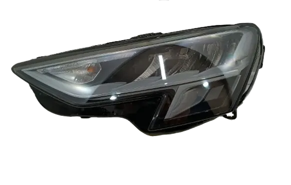 Audi A3 8Y Headlight/headlamp 8Y0941011A