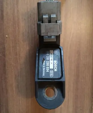 Peugeot 206 Air pressure sensor 0261230034