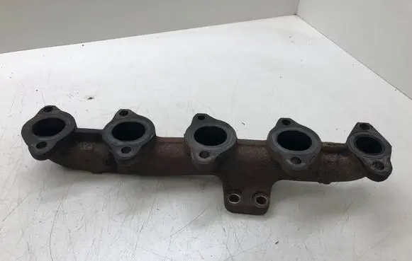 Peugeot 308 Exhaust manifold