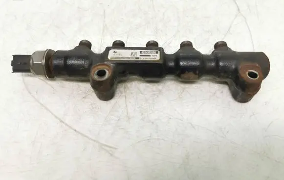 Fuel main line pipe