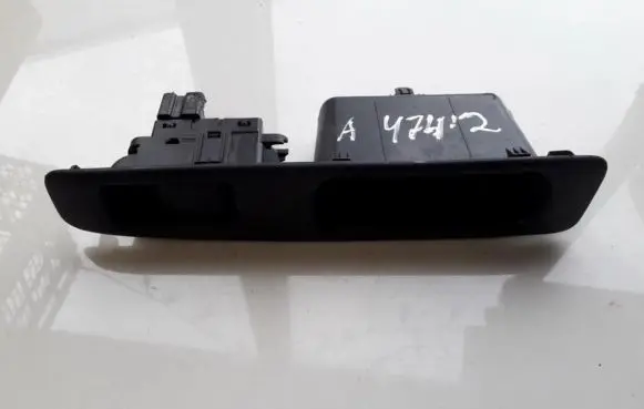 Nissan Qashqai Electric window control switch 25411jd000