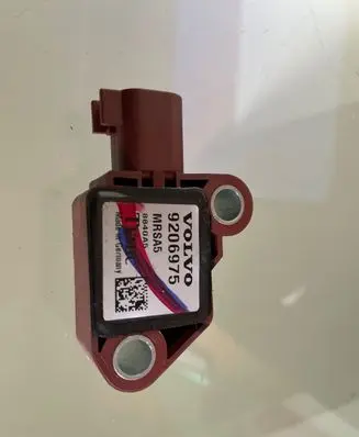 Volvo V50 Airbag deployment crash/impact sensor 8840A5 9206975