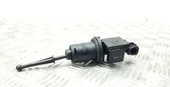 Audi A3 S3 A3 Sportback 8P Clutch master cylinder 1K0721388T