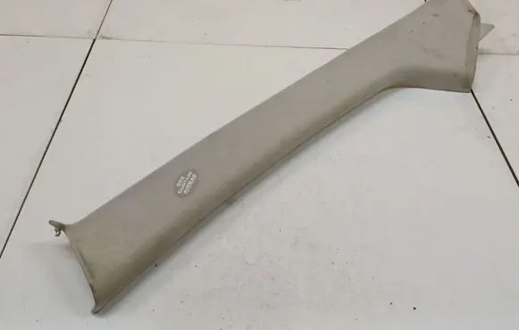 Toyota Corolla Verso AR10 (C) pillar trim 622120F010