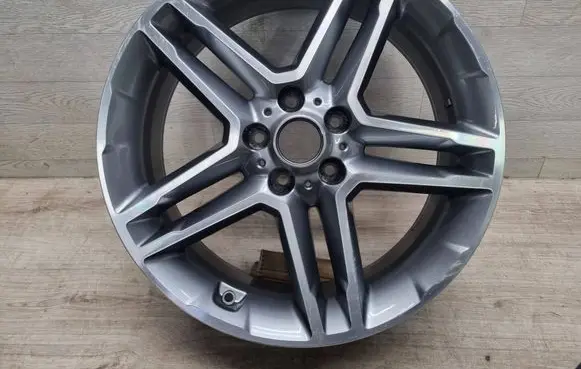R19 alloy rim