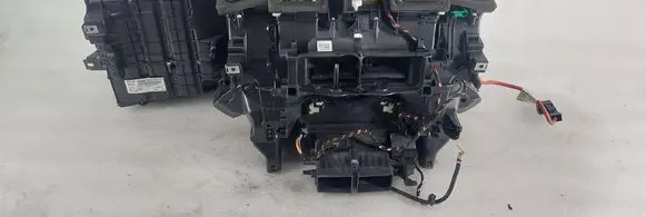 BMW 5 F10 F11 Interior heater climate box assembly Y1539001 X5844002