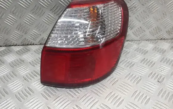 Subaru Legacy Rear/tail lights