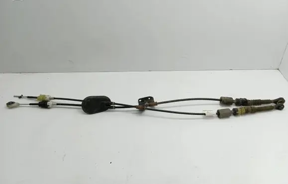 Gear shift cable linkage