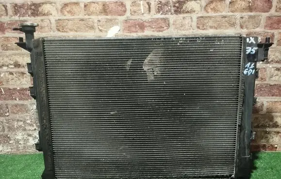 Hyundai ix35 Radiator set 