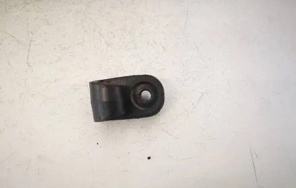 Toyota Avensis T250 Sun visor clip/hook/bracket 6472605010B
