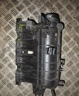 Volkswagen T-Roc Intake manifold 05E129709F