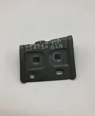 Mercedes-Benz GLB x247 Fender mounting bracket A2476205700