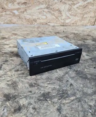 Mercedes-Benz E W211 GPS navigation control unit/module A2208206085